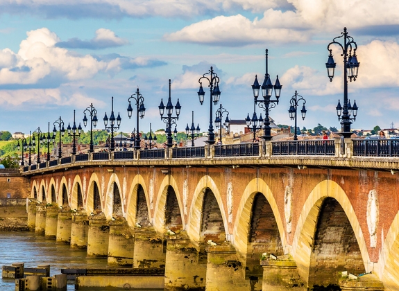 The Pont de Pierre in Bordeaux, a port city on the Garonne River in southwestern France.