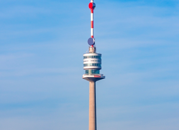 danube-tower-donauturm-vienna-austria_2079929422_webjpg