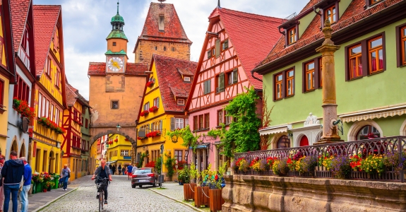 rothenburg-bavaria-germany_1132137539_web