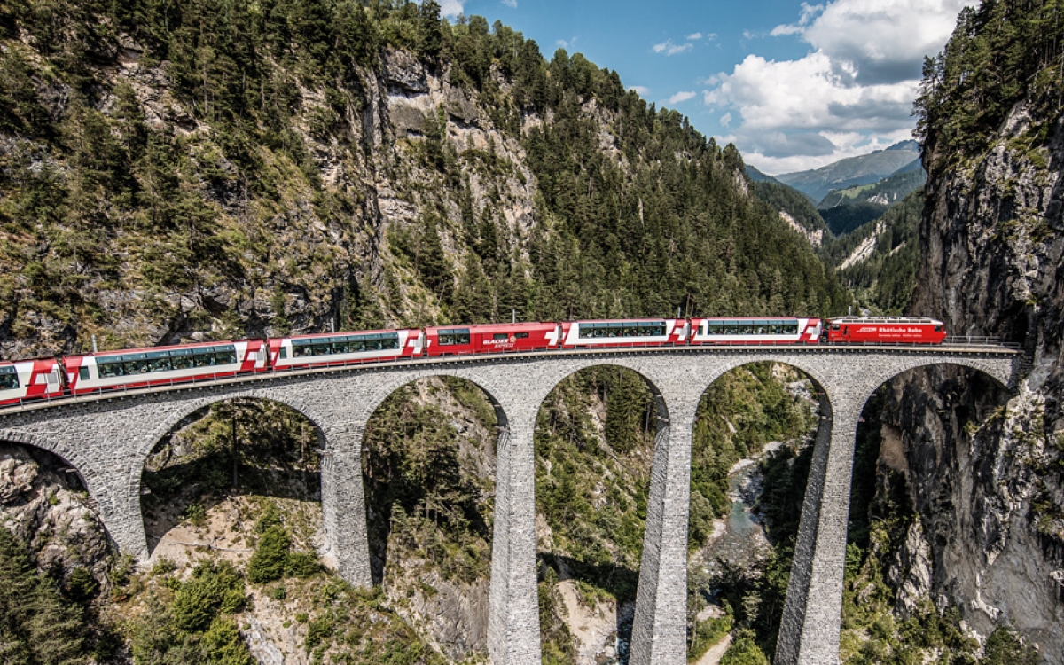 The-Glacier-Express_Bridge_1280x550 The-Glacier-Express_Bridge_1280x550
