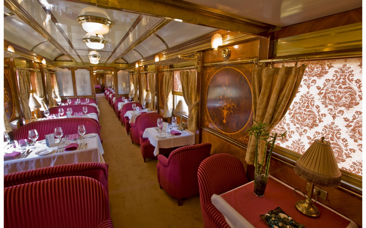 al-andalus_train-onboard_dining
