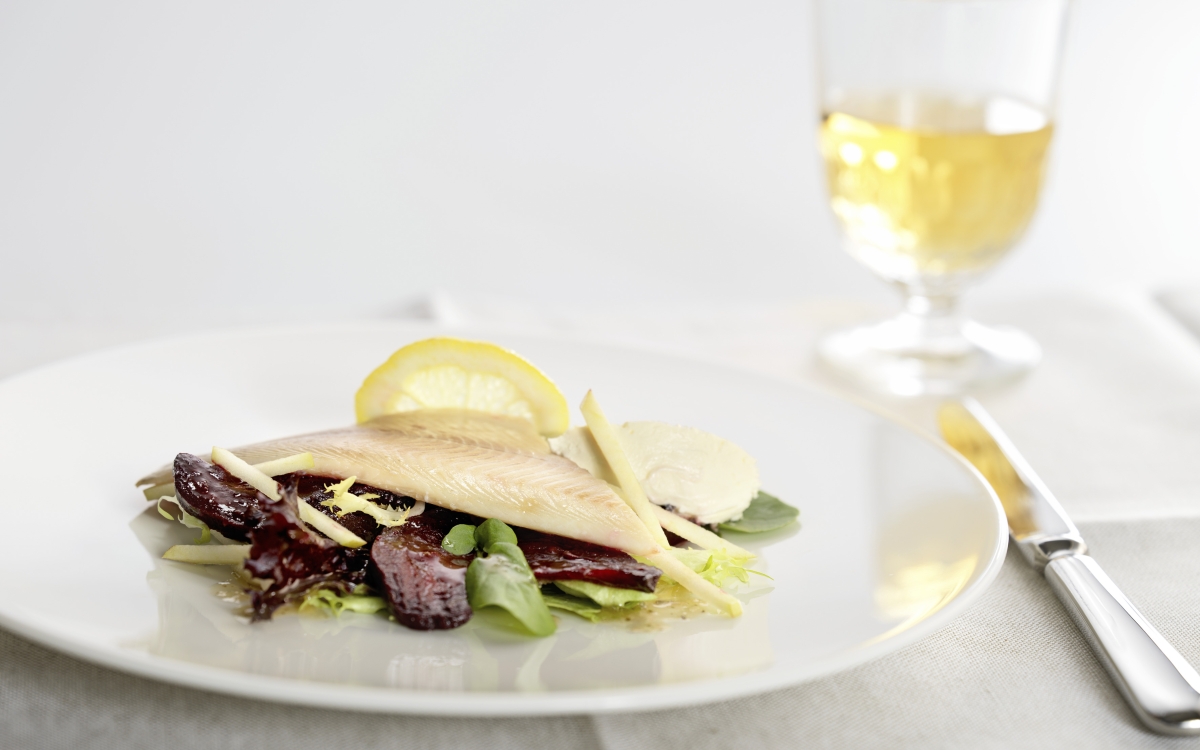 glacier_express-excellence_class-mittagessen-forelle-2019_6