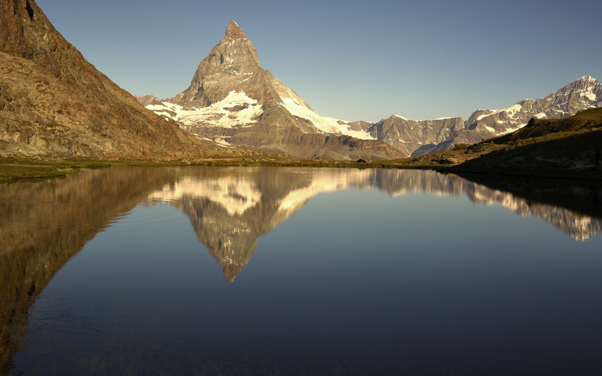 glacier_express-zermatt-matterhorn-riffelsee