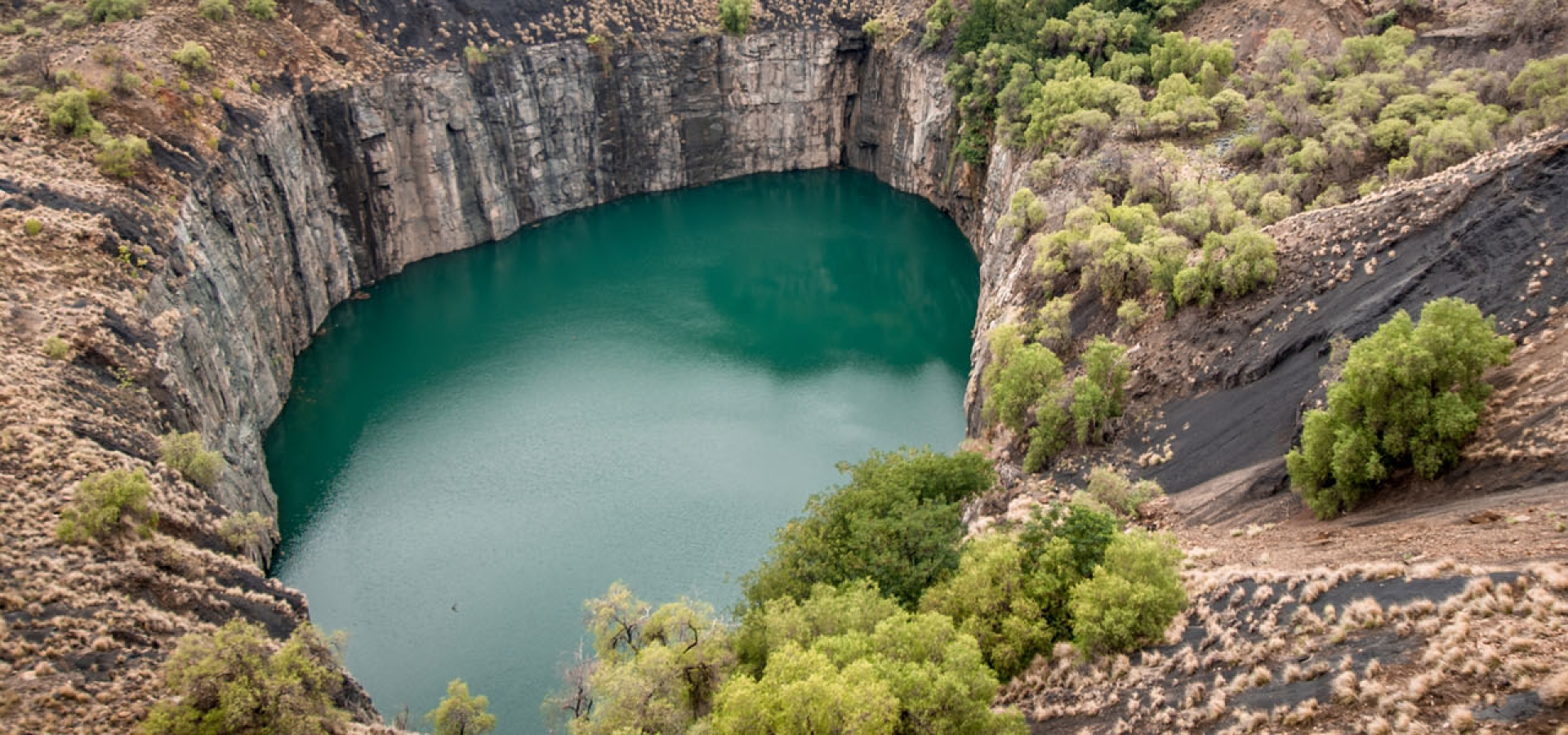 Kimberley-Diamond-Mine-South-Africa-1800x600
