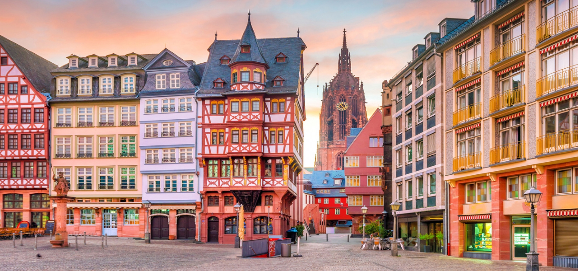 Old-Town-Frankfurt-1800x600 Old-Town-Frankfurt-1800x600