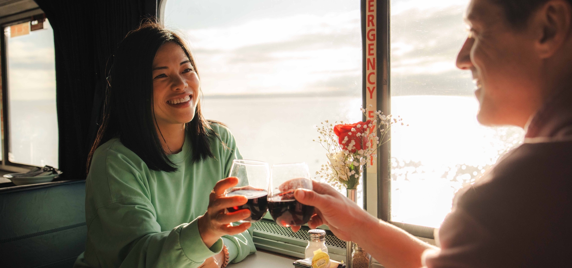 Couple dining onboard Amtrak