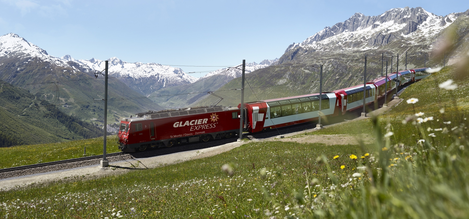 glacier_express-oberalppass-andermatt-sommer-2017
