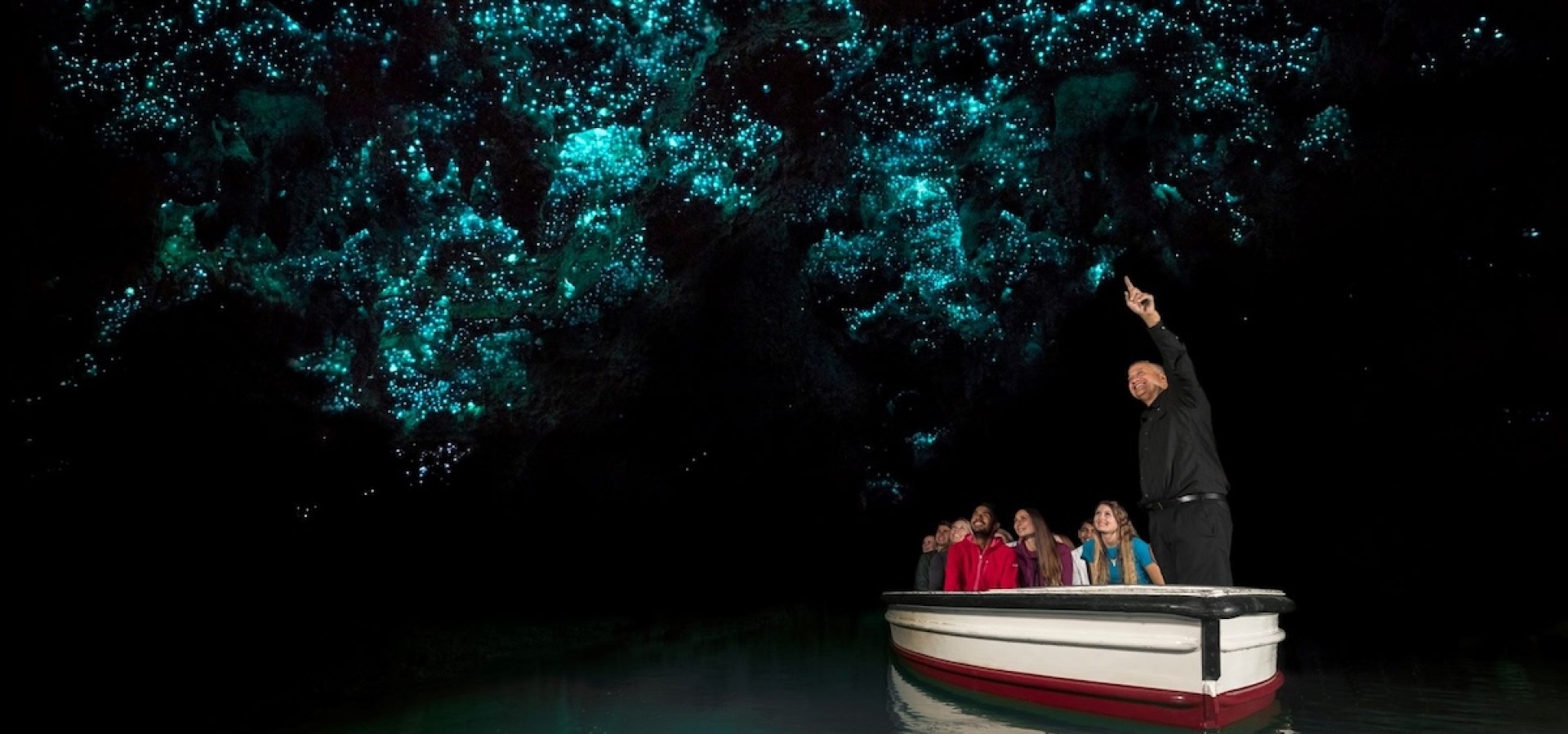 waitomo_glowworm_caves_waikato_1