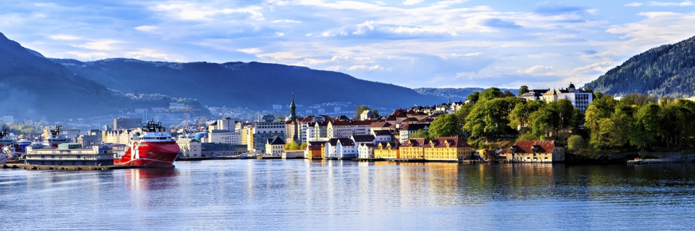 Bergen from the water 1800x600 Bergen from the water