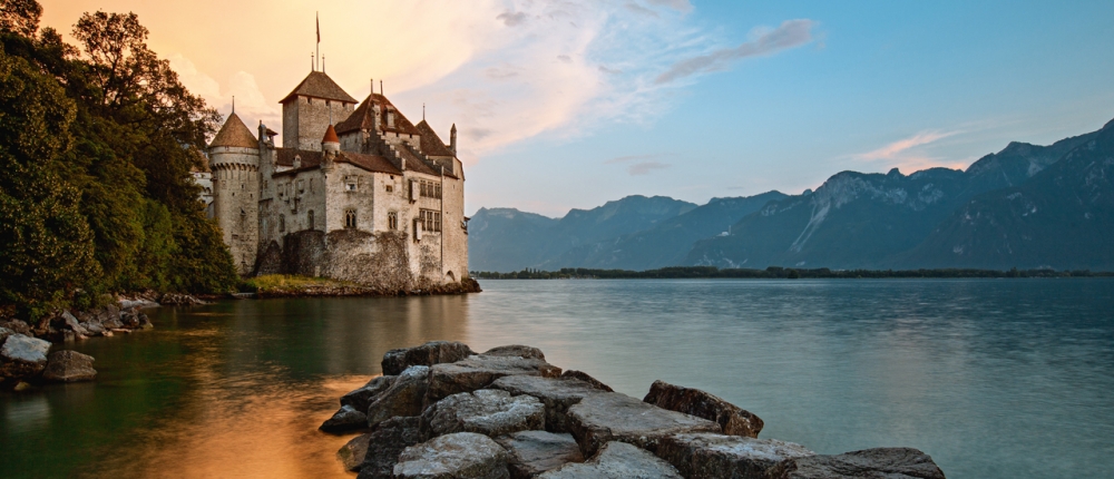 Switzerland-Montreux-Castle-on-Lake