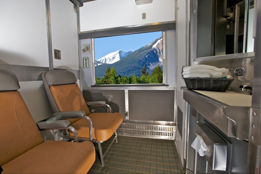 via rail tours from toronto