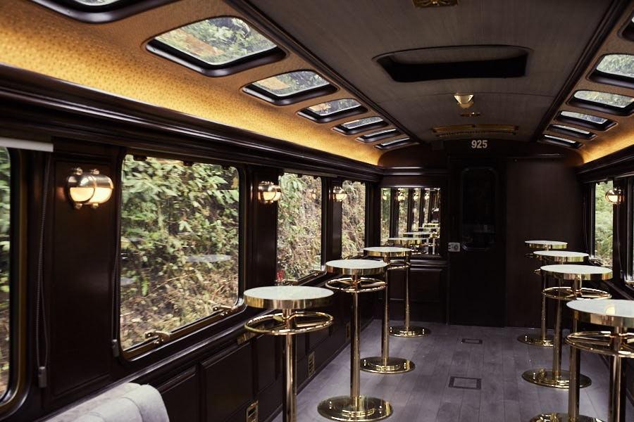 inca_rail_the-first-class_3